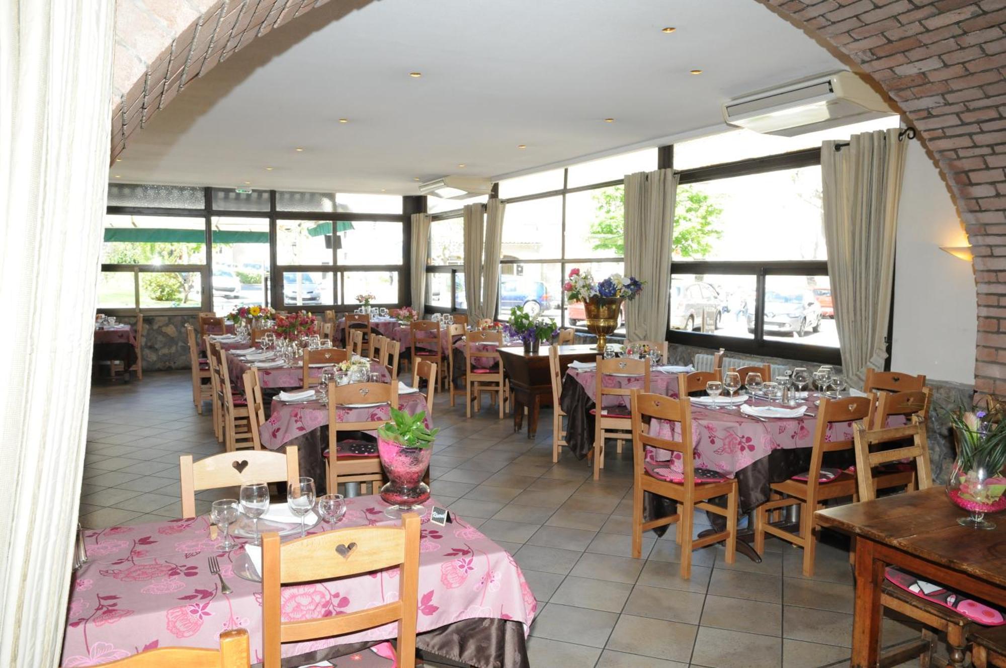 Grand Hotel Du Cours Sisteron Zewnętrze zdjęcie