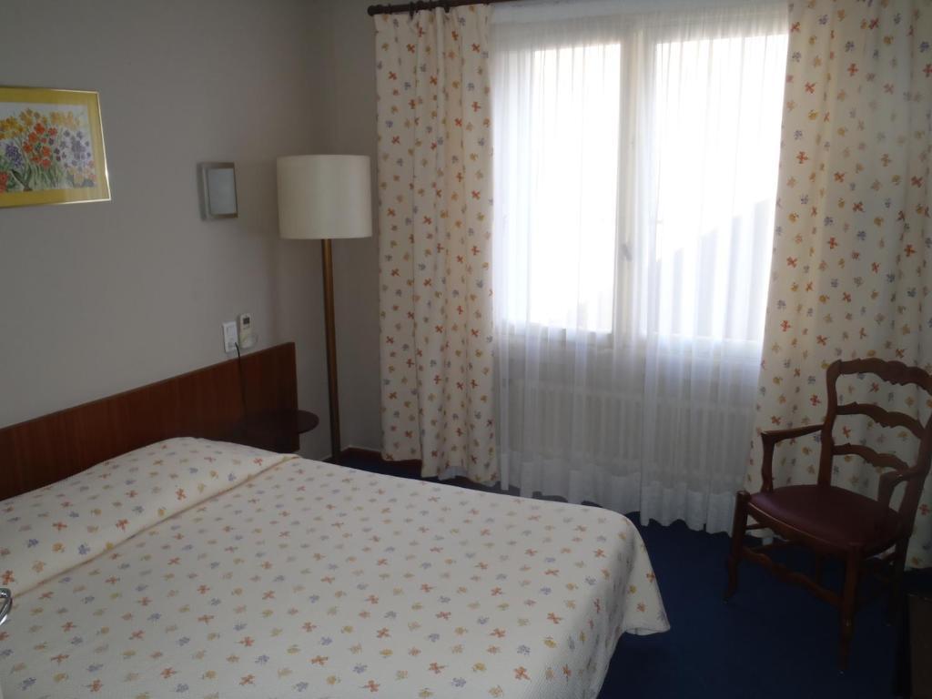 Grand Hotel Du Cours Sisteron Pokój zdjęcie