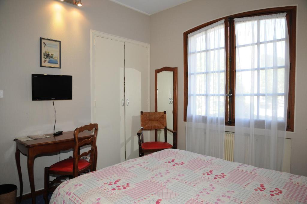 Grand Hotel Du Cours Sisteron Pokój zdjęcie