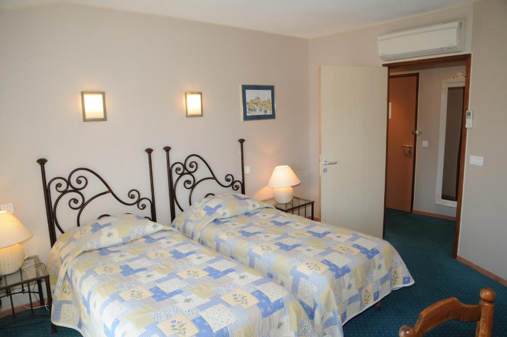 Grand Hotel Du Cours Sisteron Zewnętrze zdjęcie